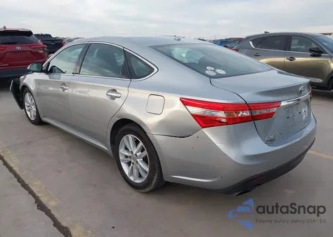 2015 Toyota Avalon Xle Premium z USA, uszkodzony, nr VIN 4T1BK1EB7FU153264